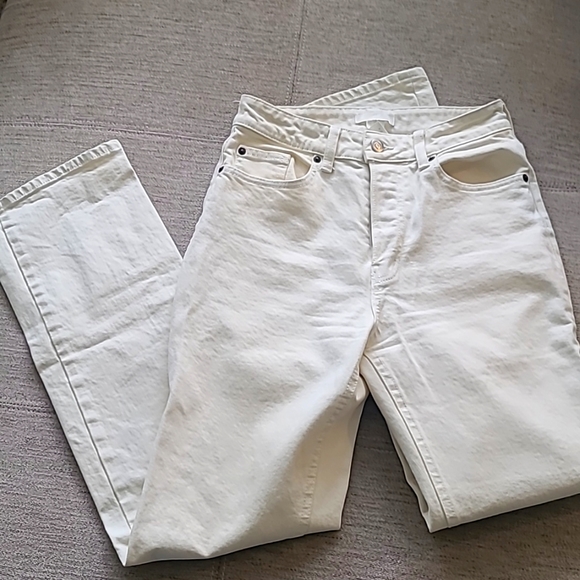 H&M Women’s Straight Leg High Waist, Button-Fly Denim Jeans Off-White Sz 4 - Picture 3 of 8